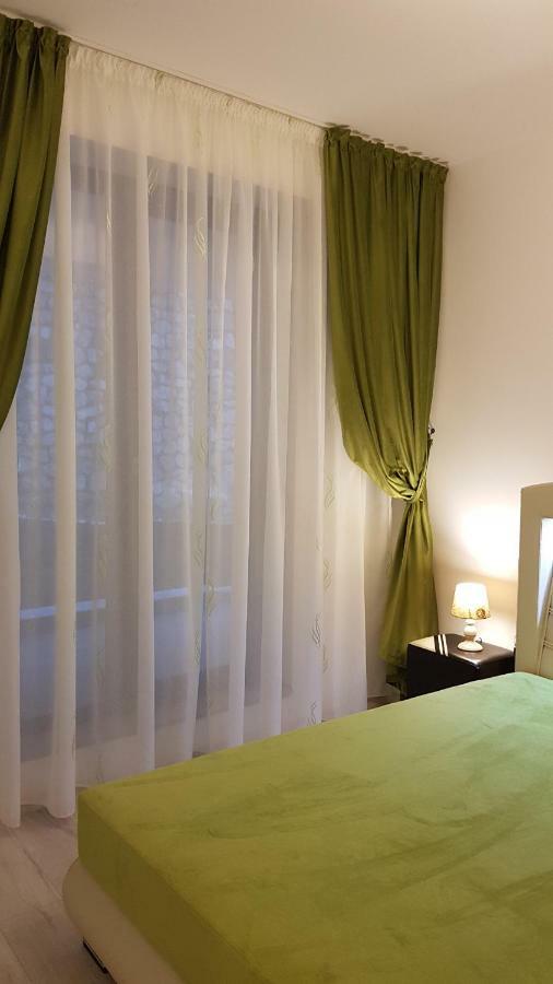 Apartament Ultracentral Monadin 2 Braşov Exterior foto